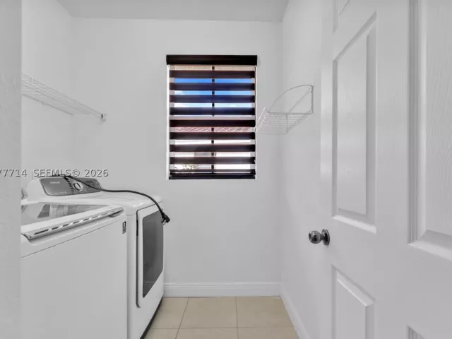 4-bedroom home for rent in Miami -  - MondialRealty