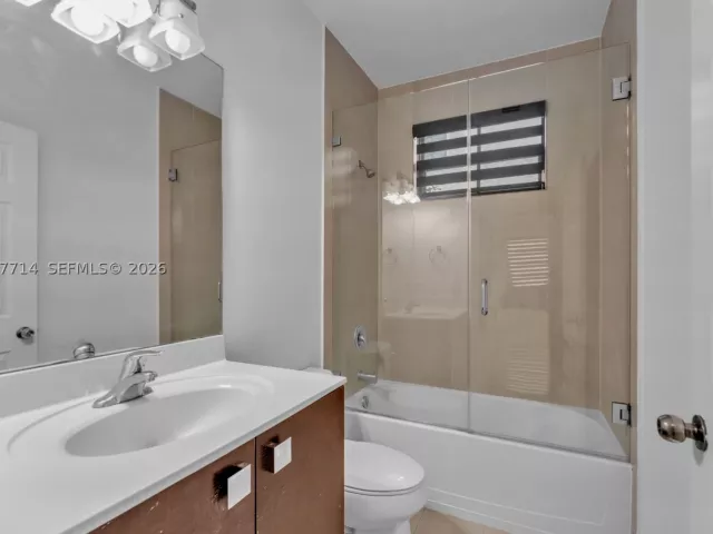 4-bedroom home for rent in Miami -  - MondialRealty