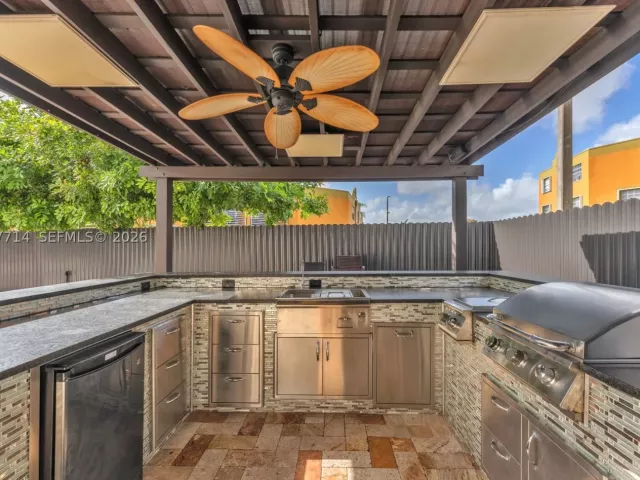 4-bedroom home for rent in Miami -  - MondialRealty