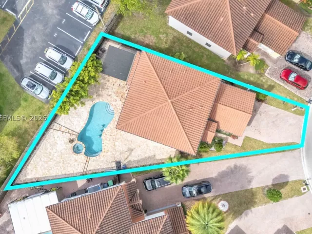 4-bedroom home for rent in Miami -  - MondialRealty