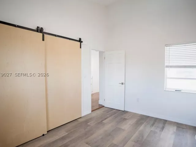 4-bedroom home for rent in Miami - 14295 Kendale Lakes Cir - MondialRealty
