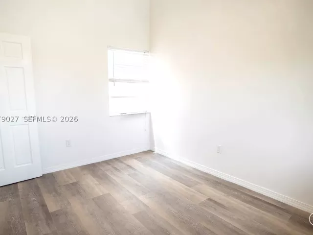 4-bedroom home for rent in Miami - 14295 Kendale Lakes Cir - MondialRealty