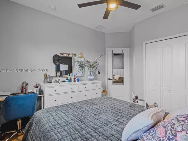3-bedroom home for rent in Miami - 16634 SW 48th Ter 16634 - MondialRealty