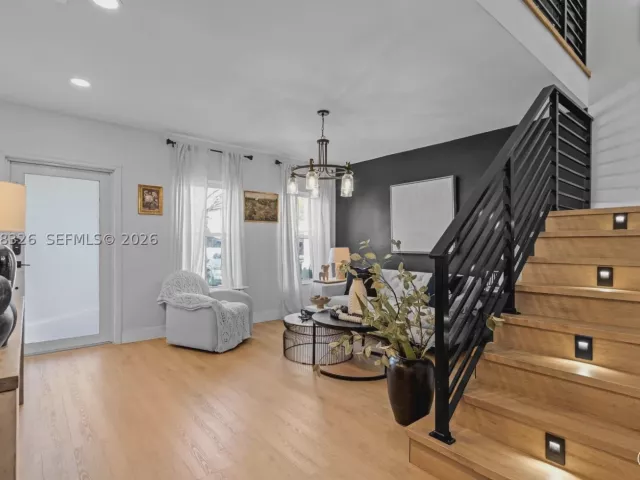 3-bedroom home for rent in Miami - 16634 SW 48th Ter 16634 - MondialRealty