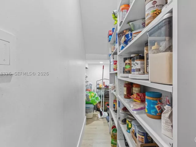 3-bedroom home for rent in Miami - 16634 SW 48th Ter 16634 - MondialRealty