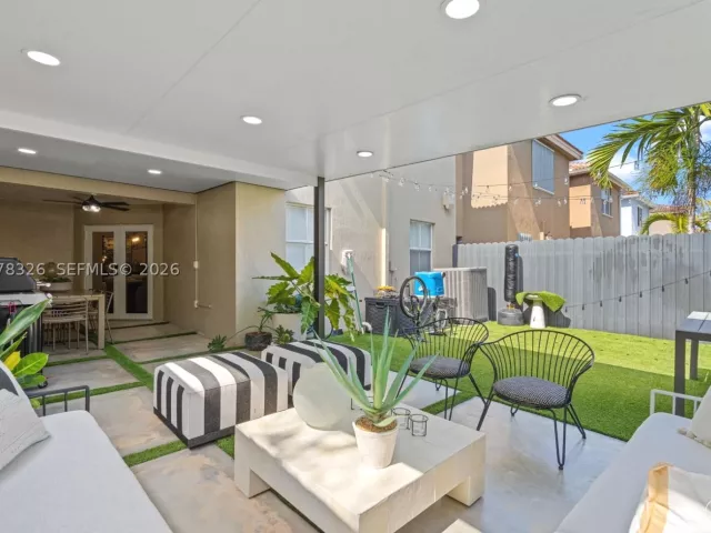 3-bedroom home for rent in Miami - 16634 SW 48th Ter 16634 - MondialRealty