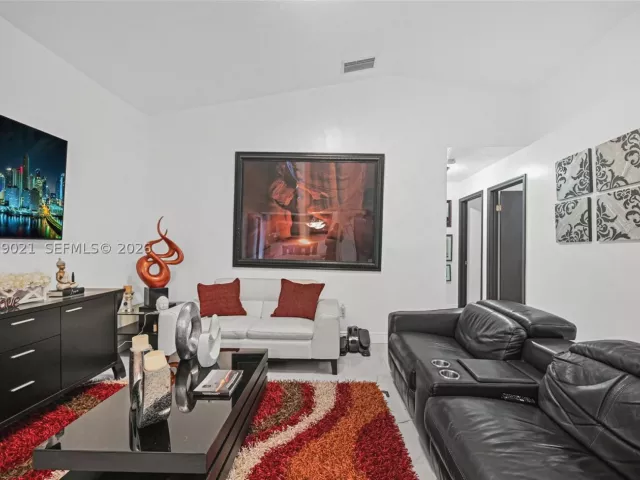 3-bedroom home for sale in Miami - 12330 SW 192nd Ter - MondialRealty