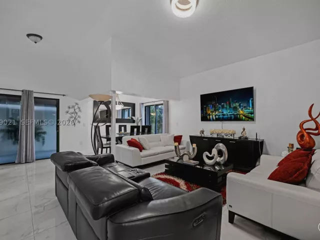 3-bedroom home for sale in Miami - 12330 SW 192nd Ter - MondialRealty