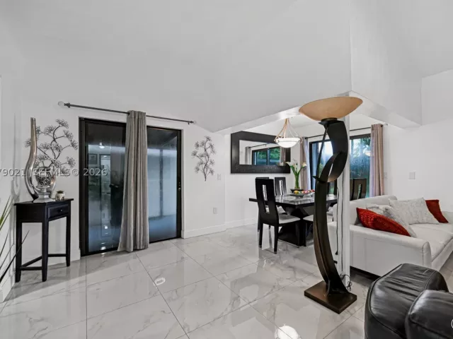 3-bedroom home for sale in Miami - 12330 SW 192nd Ter - MondialRealty