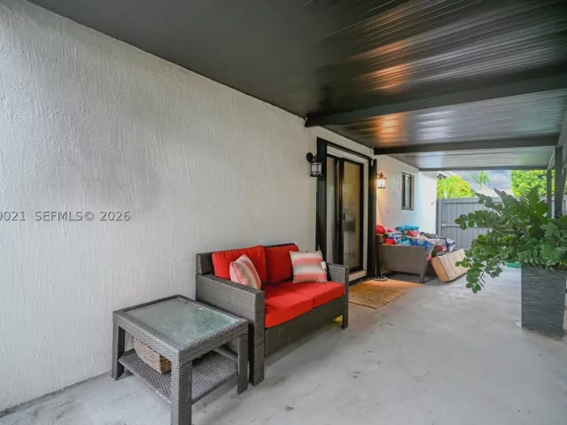 3-bedroom home for sale in Miami - 12330 SW 192nd Ter - MondialRealty