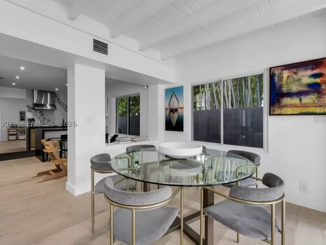 4-bedroom home for rent in Miami - 1826 Fairhaven Pl - MondialRealty