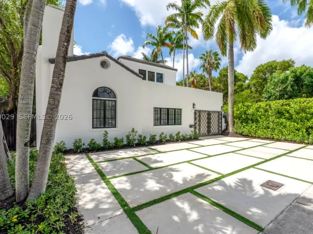 4-bedroom home for rent in Miami - 1826 Fairhaven Pl - MondialRealty