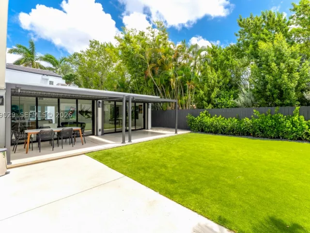 4-bedroom home for rent in Miami - 1826 Fairhaven Pl - MondialRealty