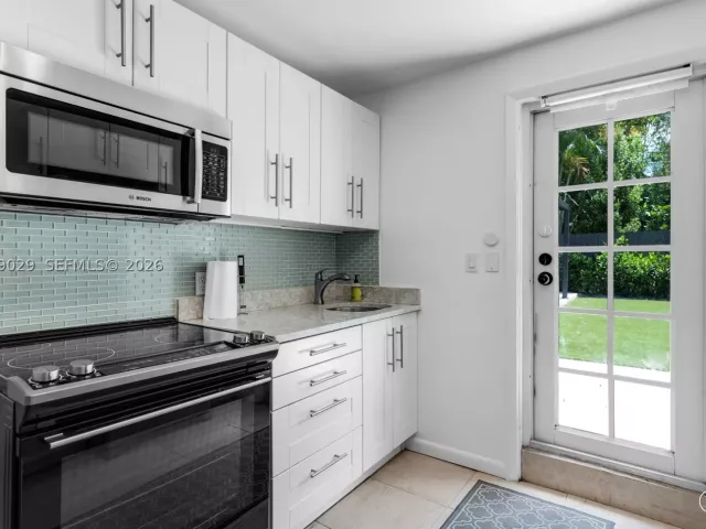 4-bedroom home for rent in Miami - 1826 Fairhaven Pl - MondialRealty