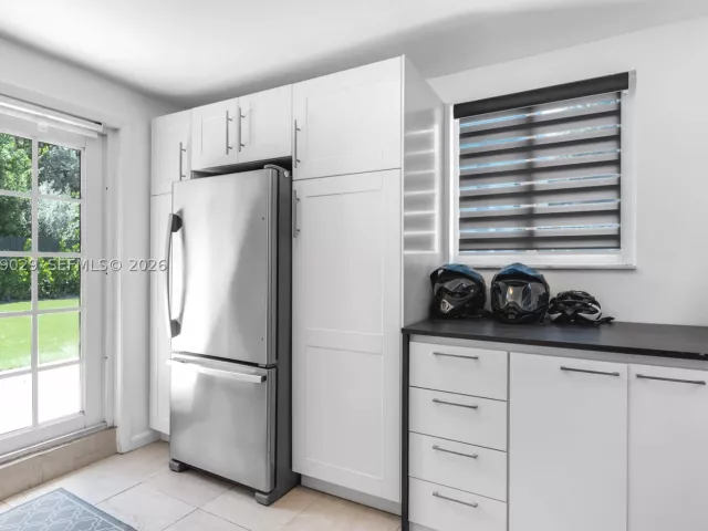 4-bedroom home for rent in Miami - 1826 Fairhaven Pl - MondialRealty