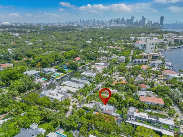 4-bedroom home for rent in Miami - 1826 Fairhaven Pl - MondialRealty