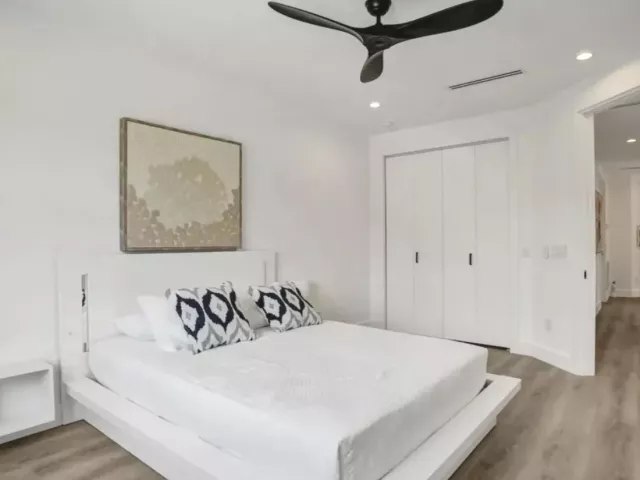 4-bedroom home for rent in Fort Lauderdale - 828 SW 16TH Street - MondialRealty