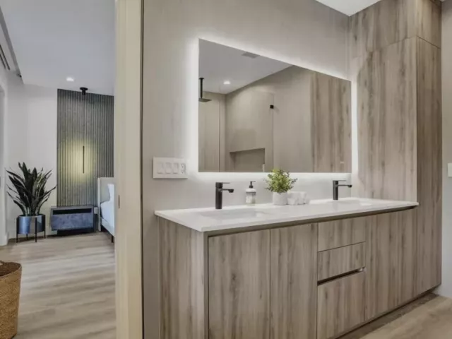 4-bedroom home for rent in Fort Lauderdale - 828 SW 16TH Street - MondialRealty
