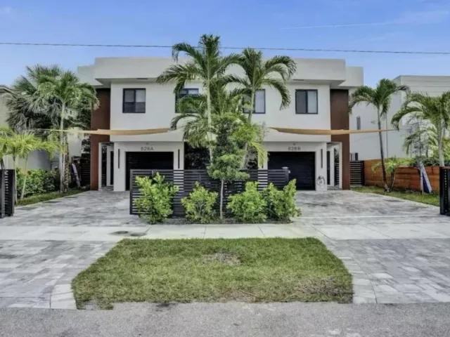 4-bedroom home for rent in Fort Lauderdale - 828 SW 16TH Street - MondialRealty