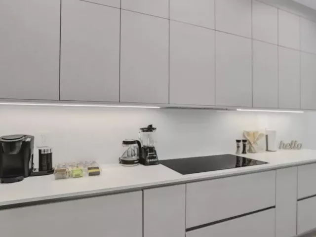 4-bedroom home for rent in Fort Lauderdale - 828 SW 16TH Street - MondialRealty