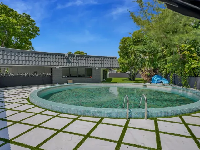 4-bedroom home for rent in North Miami - 315 NE 122nd St 0 - MondialRealty