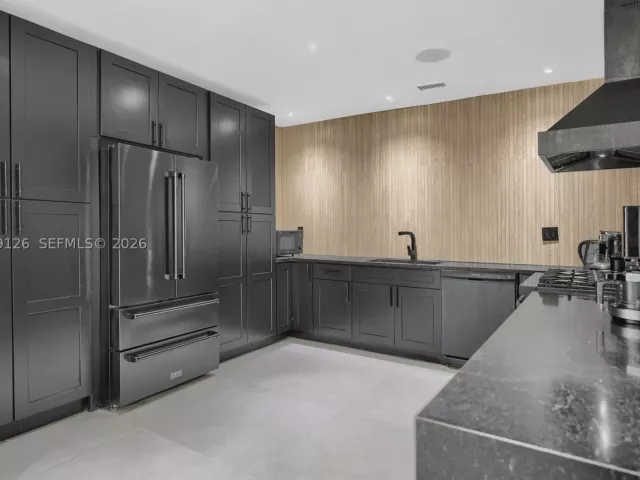 4-bedroom home for rent in North Miami - 315 NE 122nd St 0 - MondialRealty