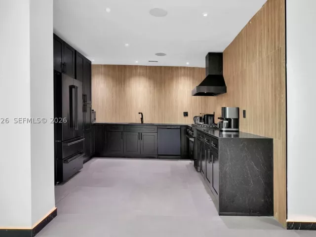 4-bedroom home for rent in North Miami - 315 NE 122nd St 0 - MondialRealty
