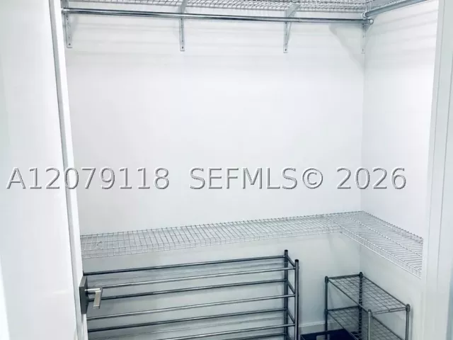 3-bedroom home for sale in Miami - 11925 SW 185th Ter - MondialRealty