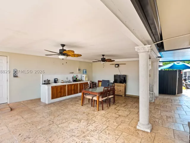 5-bedroom home for sale in Miami - 3530 SW 122nd Ave - MondialRealty