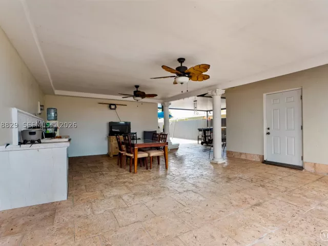 5-bedroom home for sale in Miami - 3530 SW 122nd Ave - MondialRealty