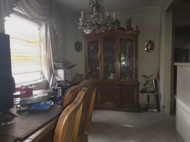 3-bedroom home for sale in Miami - 3441 NW 17th St - MondialRealty