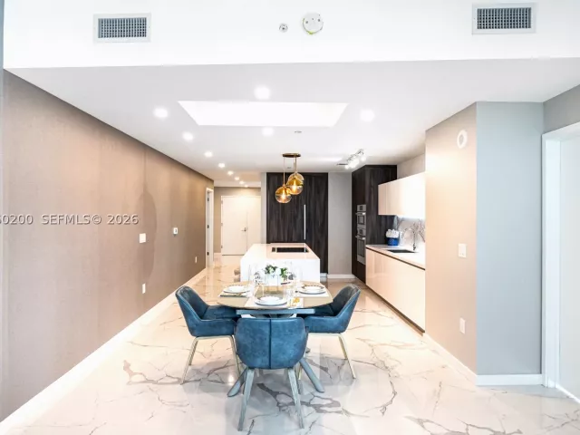 3-bedroom condo for sale in Miami - 851 NE 1st Ave 2911 - MondialRealty