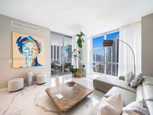 3-bedroom condo for sale in Miami - 851 NE 1st Ave 2911 - MondialRealty