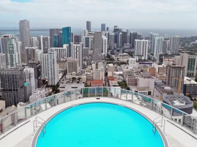 3-bedroom condo for sale in Miami - 851 NE 1st Ave 2911 - MondialRealty