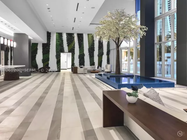 3-bedroom condo for sale in Miami - 851 NE 1st Ave 2911 - MondialRealty