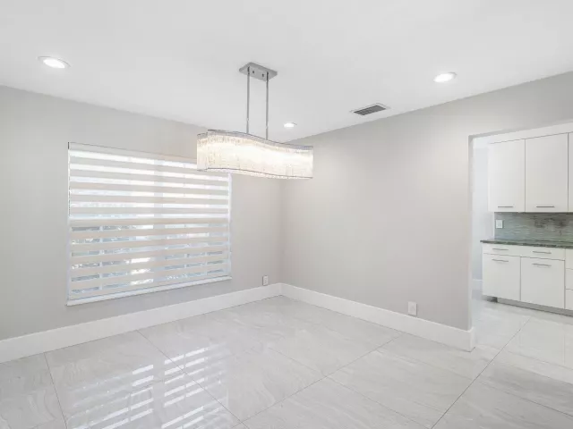 5-bedroom home for sale in Boca Raton - 10616 Wheelhouse Circle - MondialRealty