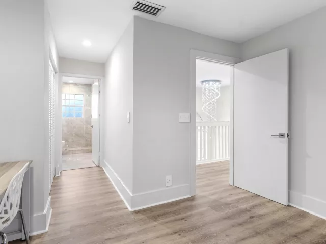 5-bedroom home for sale in Boca Raton - 10616 Wheelhouse Circle - MondialRealty