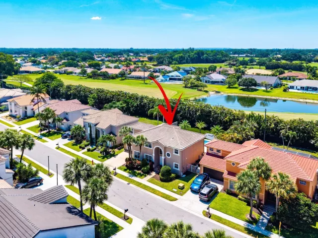 5-bedroom home for sale in Boca Raton - 10616 Wheelhouse Circle - MondialRealty