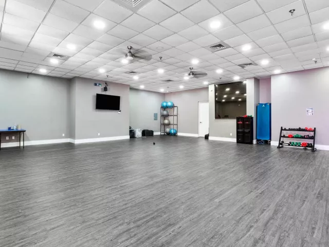 5-bedroom home for sale in Boca Raton - 10616 Wheelhouse Circle - MondialRealty