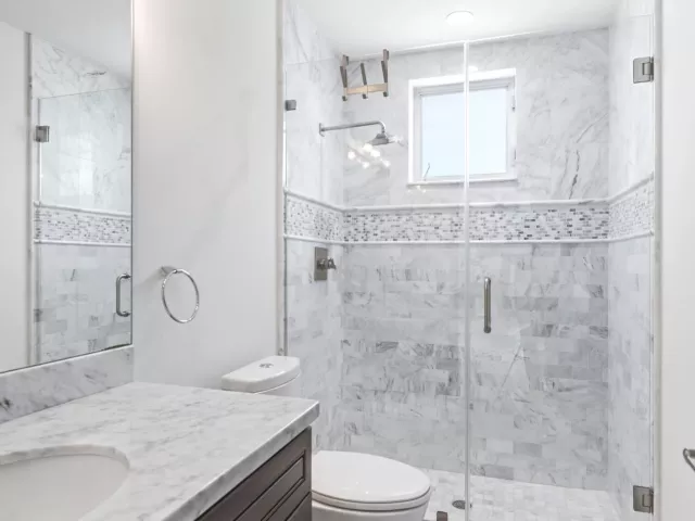 5-bedroom home for rent in Boca Raton - 284 NE 7TH Street - MondialRealty