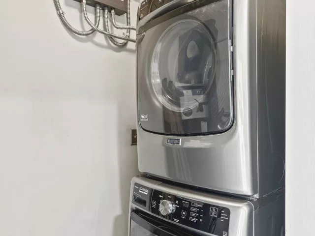 3-bedroom home for sale in Deerfield Beach - 5 SE 11th Court - MondialRealty