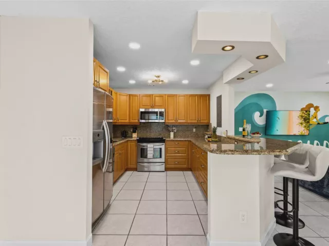 3-bedroom home for sale in Deerfield Beach - 5 SE 11th Court - MondialRealty