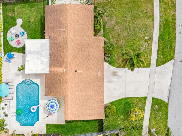 3-bedroom home for sale in Deerfield Beach - 5 SE 11th Court - MondialRealty