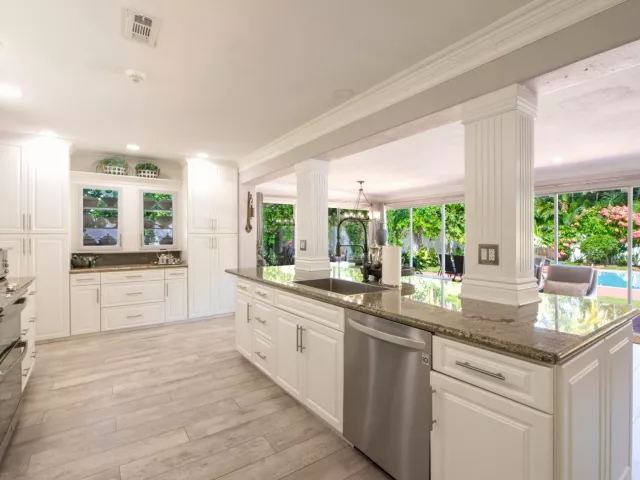 3-bedroom home for rent in Boca Raton - 349 NE 2ND Street - MondialRealty
