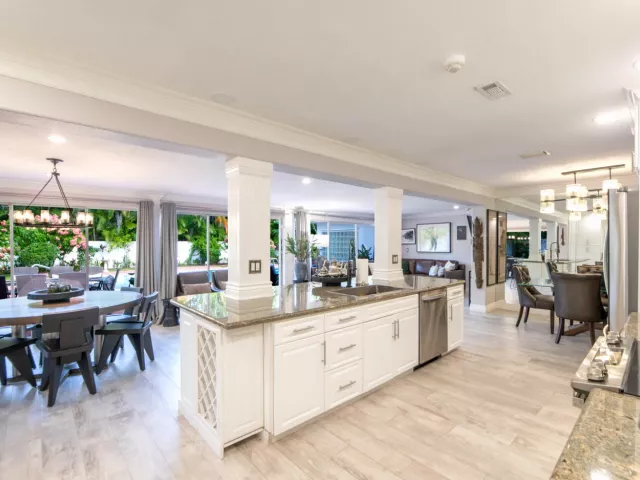3-bedroom home for rent in Boca Raton - 349 NE 2ND Street - MondialRealty