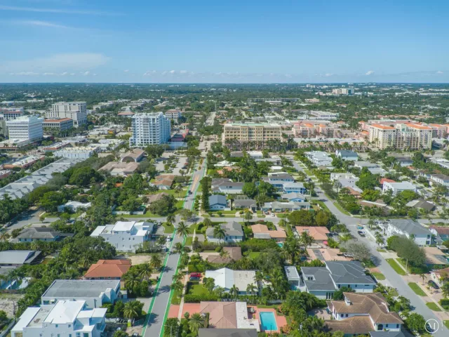 3-bedroom home for rent in Boca Raton - 349 NE 2ND Street - MondialRealty