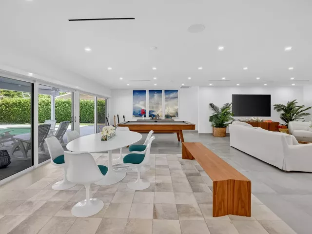 4-bedroom home for sale in Fort Lauderdale - 41 S COMPASS Drive - MondialRealty