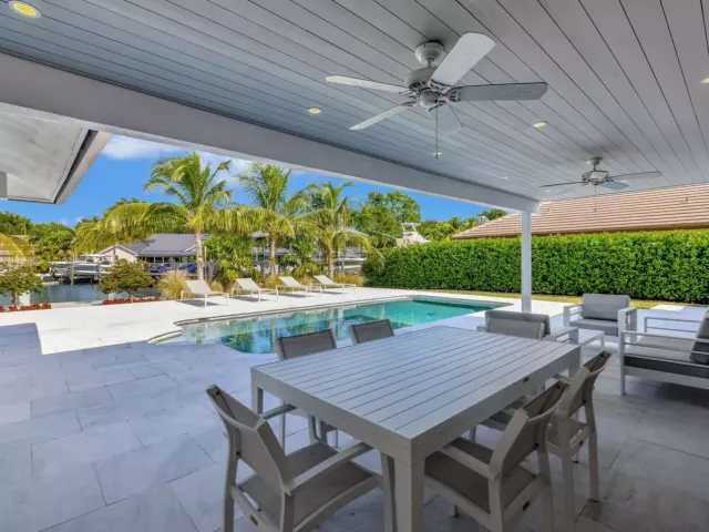 4-bedroom home for sale in Fort Lauderdale - 41 S COMPASS Drive - MondialRealty