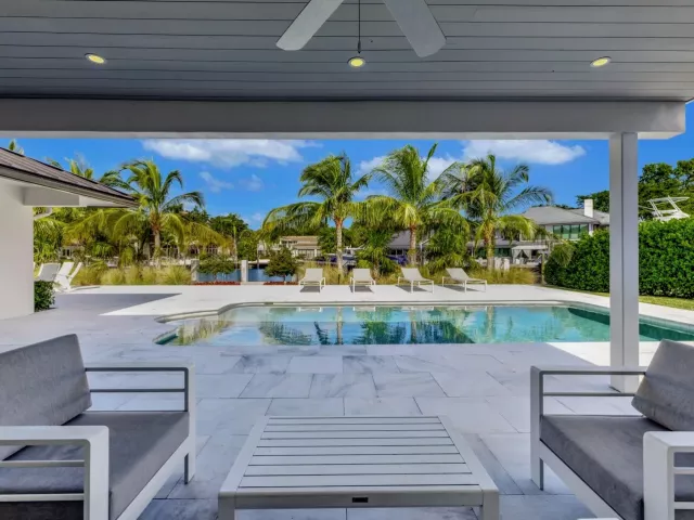 4-bedroom home for sale in Fort Lauderdale - 41 S COMPASS Drive - MondialRealty