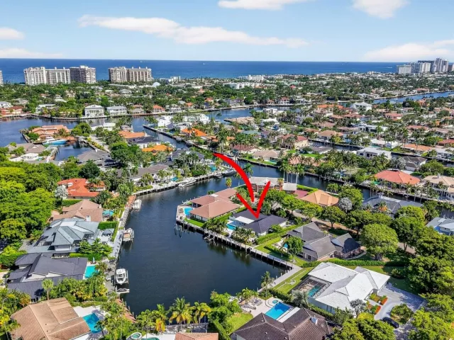 4-bedroom home for sale in Fort Lauderdale - 41 S COMPASS Drive - MondialRealty